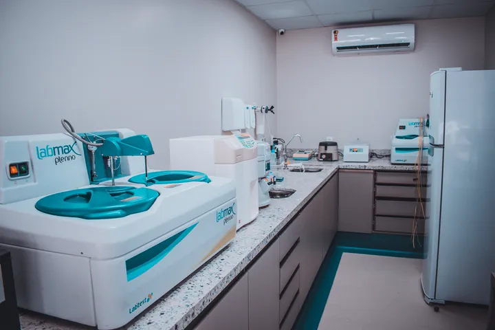 Laboratório do Santa Vida Estreito